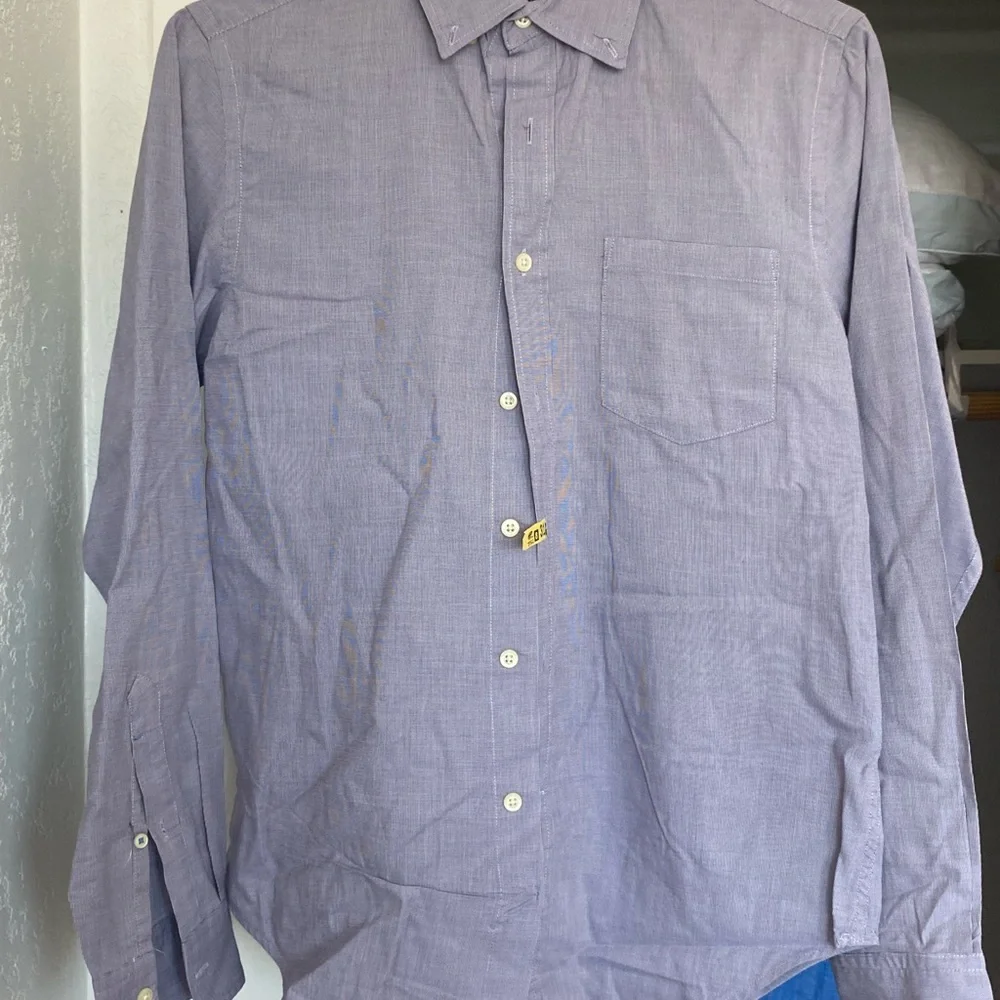Banana Republic Gray Custom Fit Shirt - Picture 2 of 2